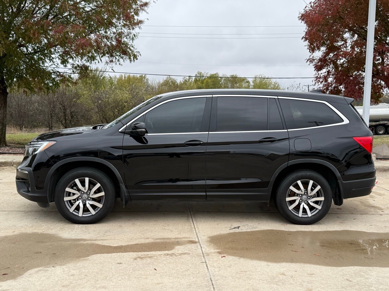2022 Honda Pilot EX-L photo 2