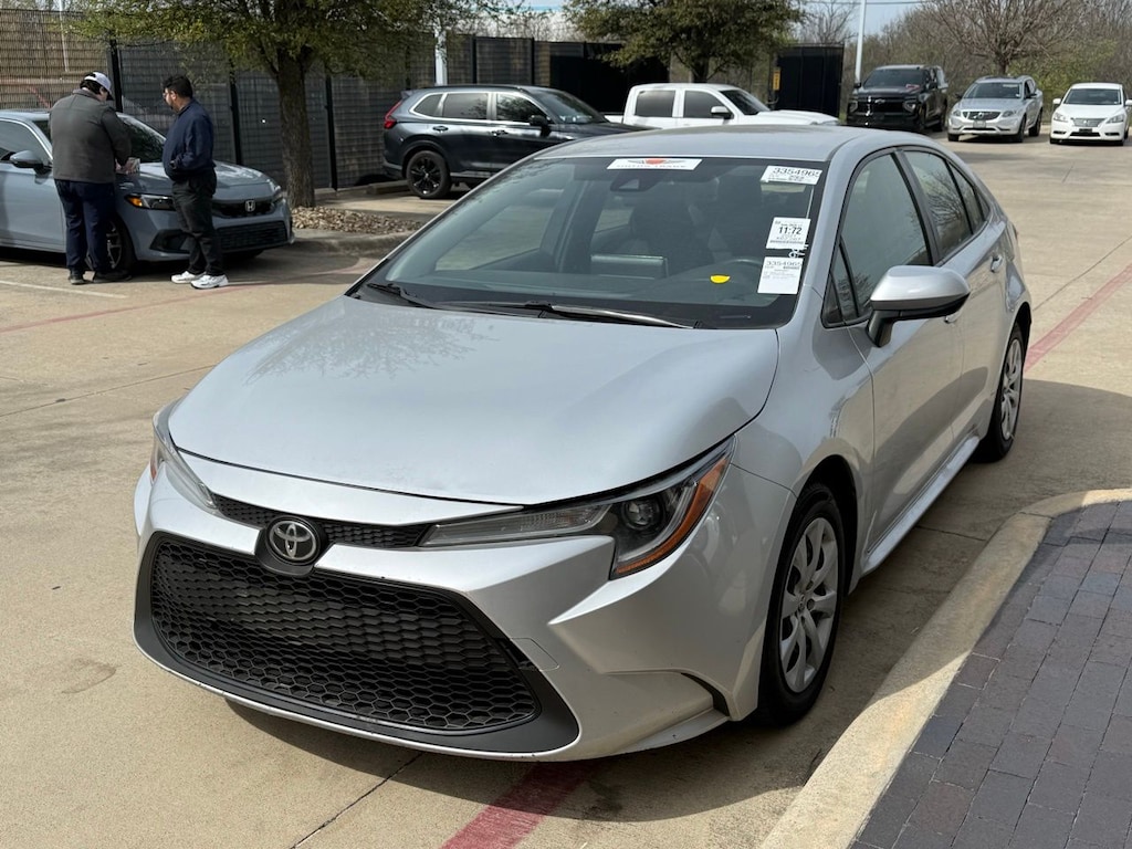 Used 2021 Toyota Corolla LE Sedan