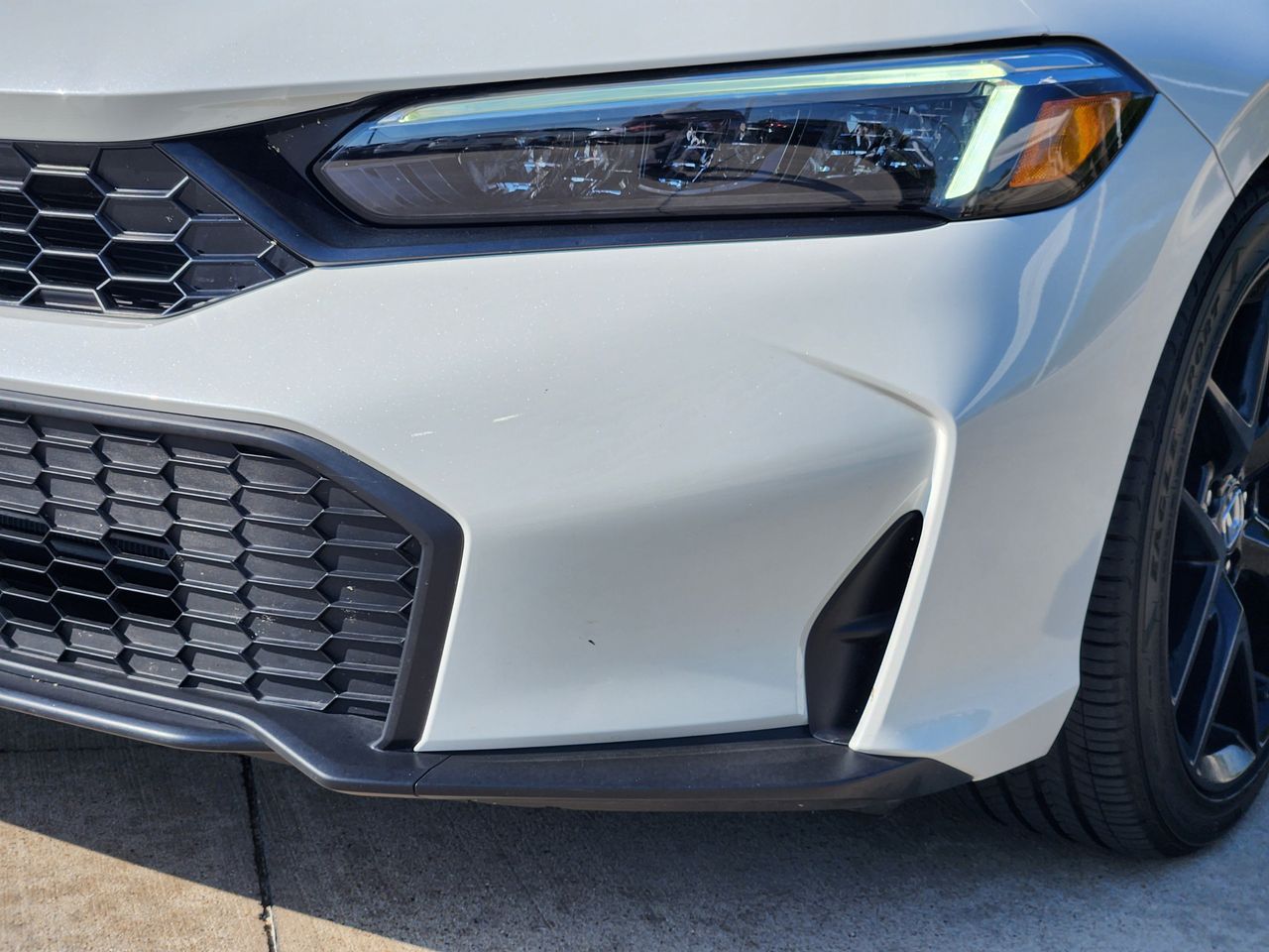 2025 Honda Civic Sport - Photo 9