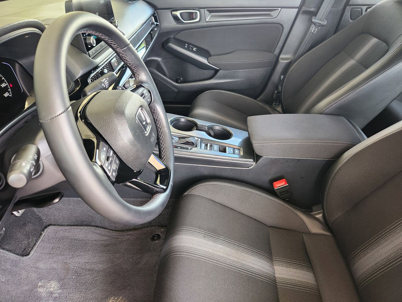 2025 Honda Civic Sport - Photo 12