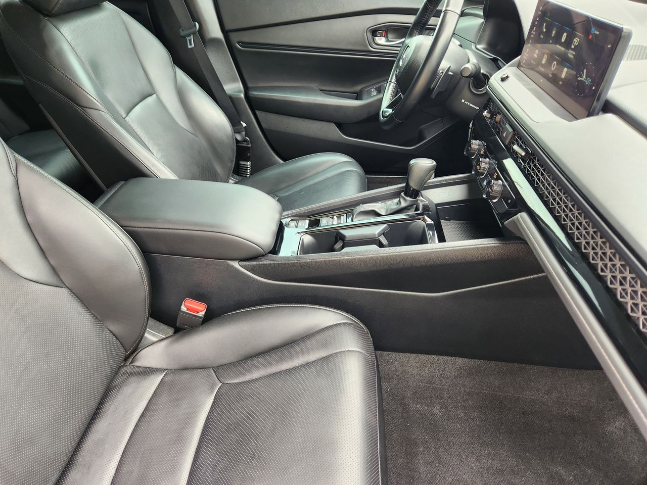 2024 Honda Accord Hybrid EX-L - Photo 12