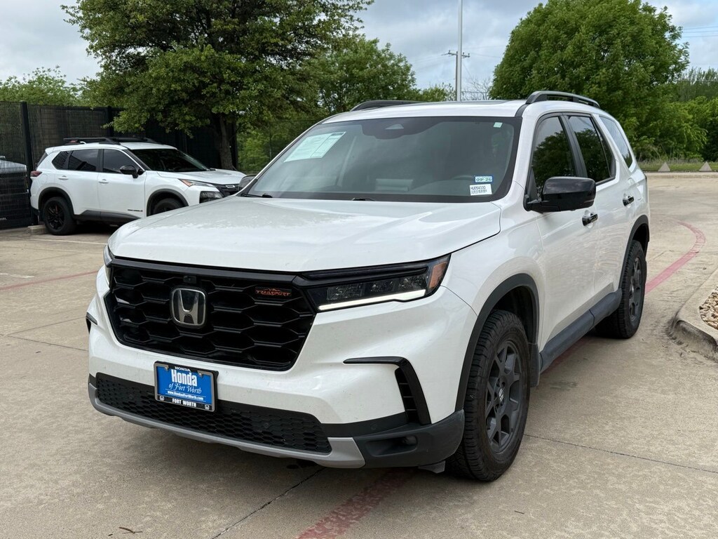Certified 2025 Honda Pilot TrailSport SUV