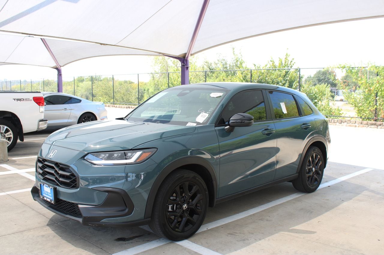 Certified Pre-Owned 2025 Honda HR-V Sport