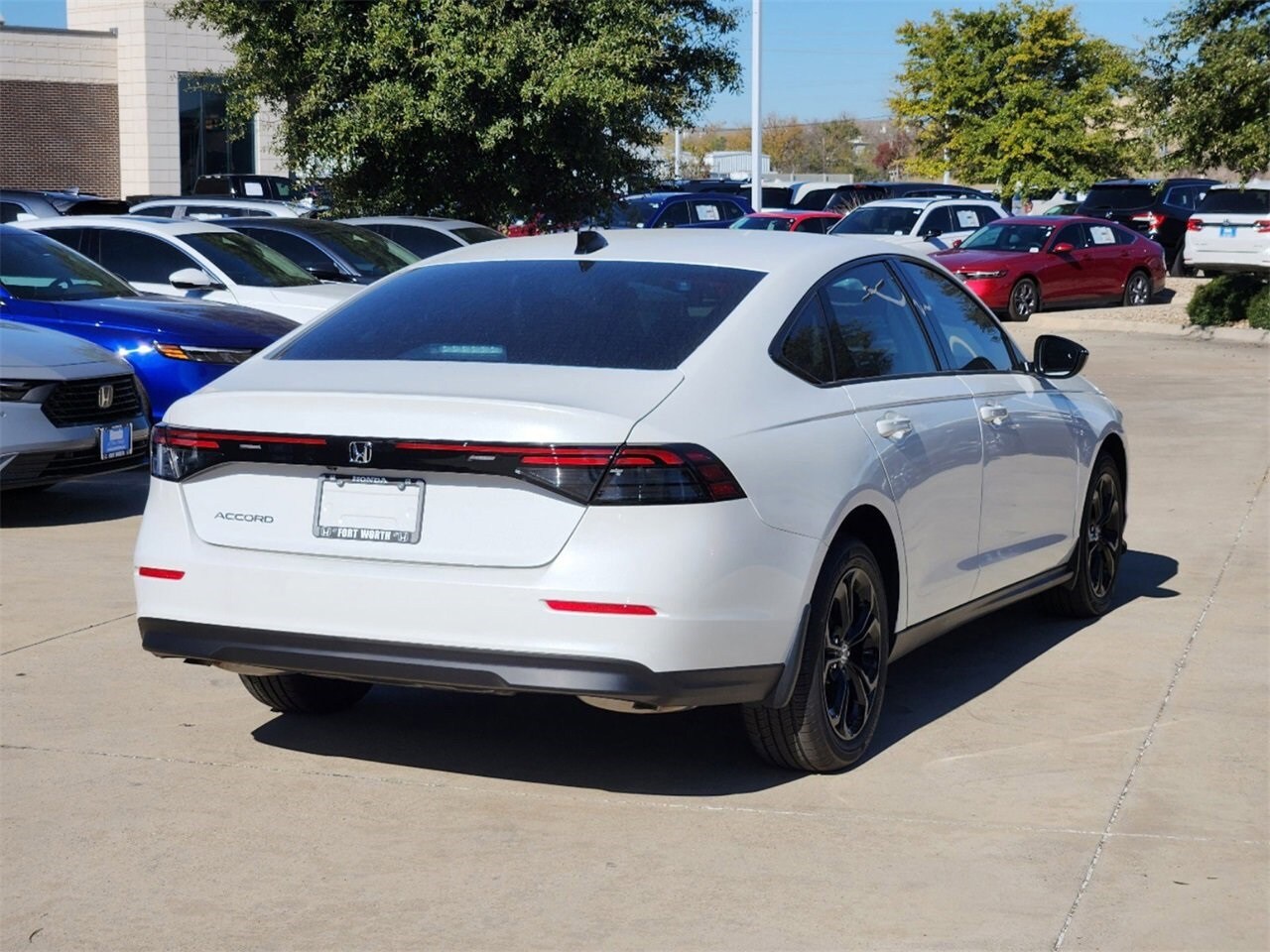 2025 Honda Accord SE photo 3