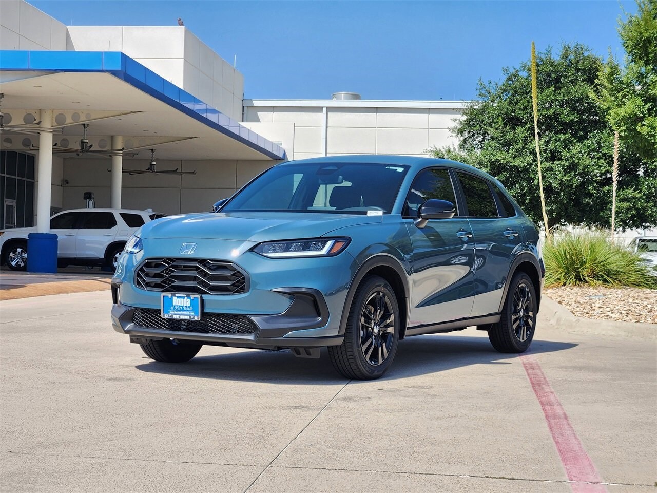2026 Honda HR-V Sport photo 2