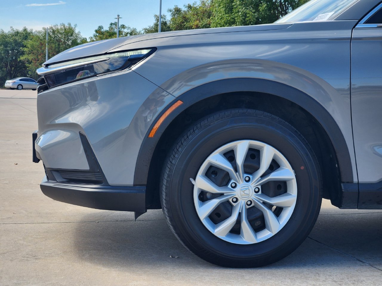 2024 Honda CR-V LX - Photo 8