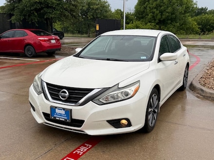 2016 Nissan Altima 2.5 SV Sedan