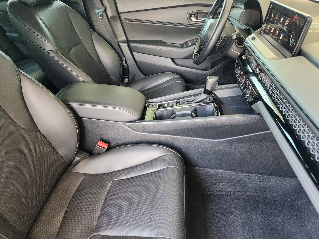 2024 Honda Accord Hybrid Sport-L - Photo 13