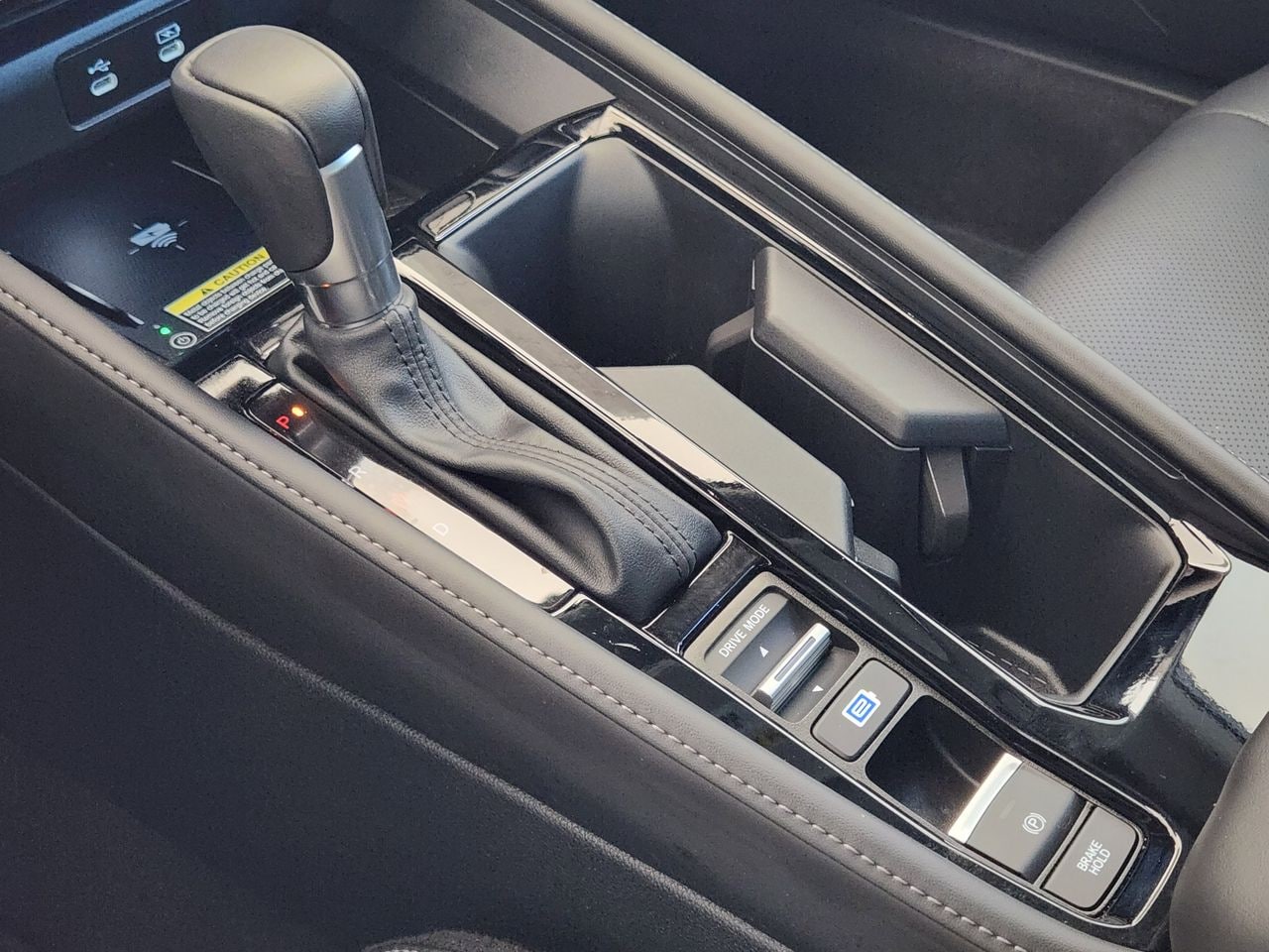 2024 Honda Accord Hybrid Touring - Photo 19