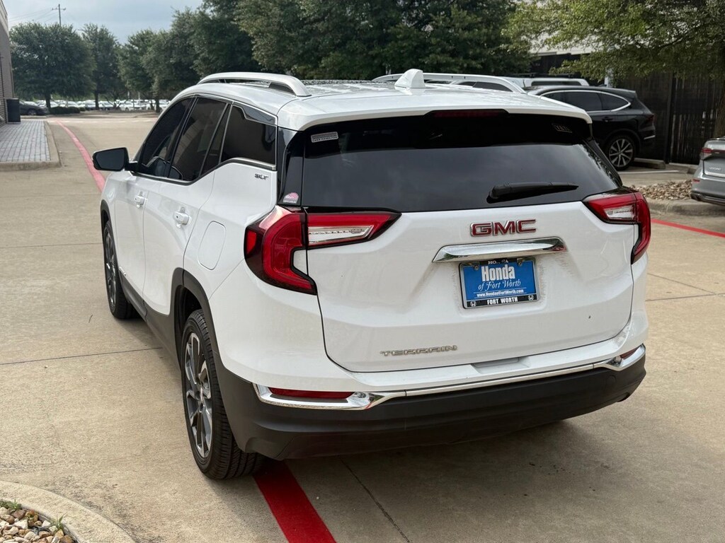 Used 2022 GMC Terrain SLT SUV