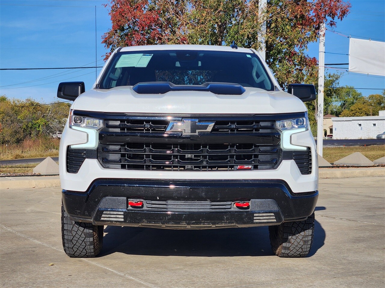 2024 Chevrolet Silverado 1500 LT Trail Boss photo 2