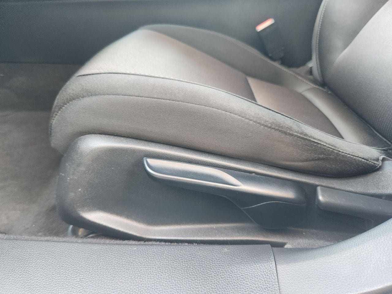2020 Honda Accord LX - Photo 23