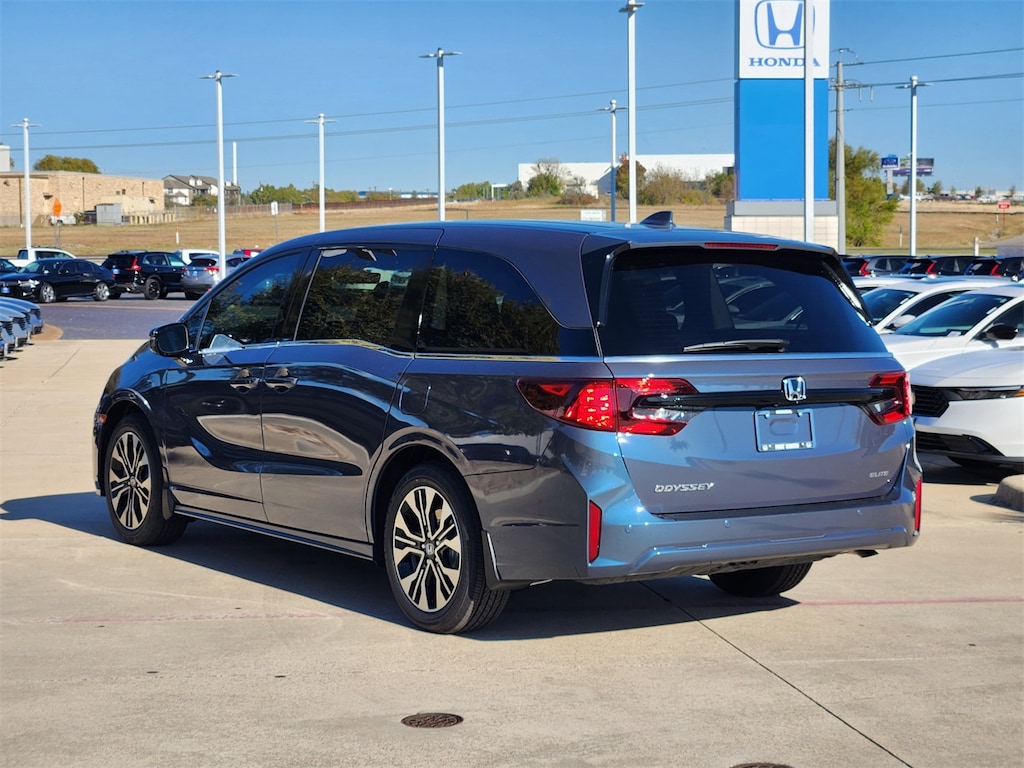 New 2026 Honda Odyssey Elite Van Passenger
