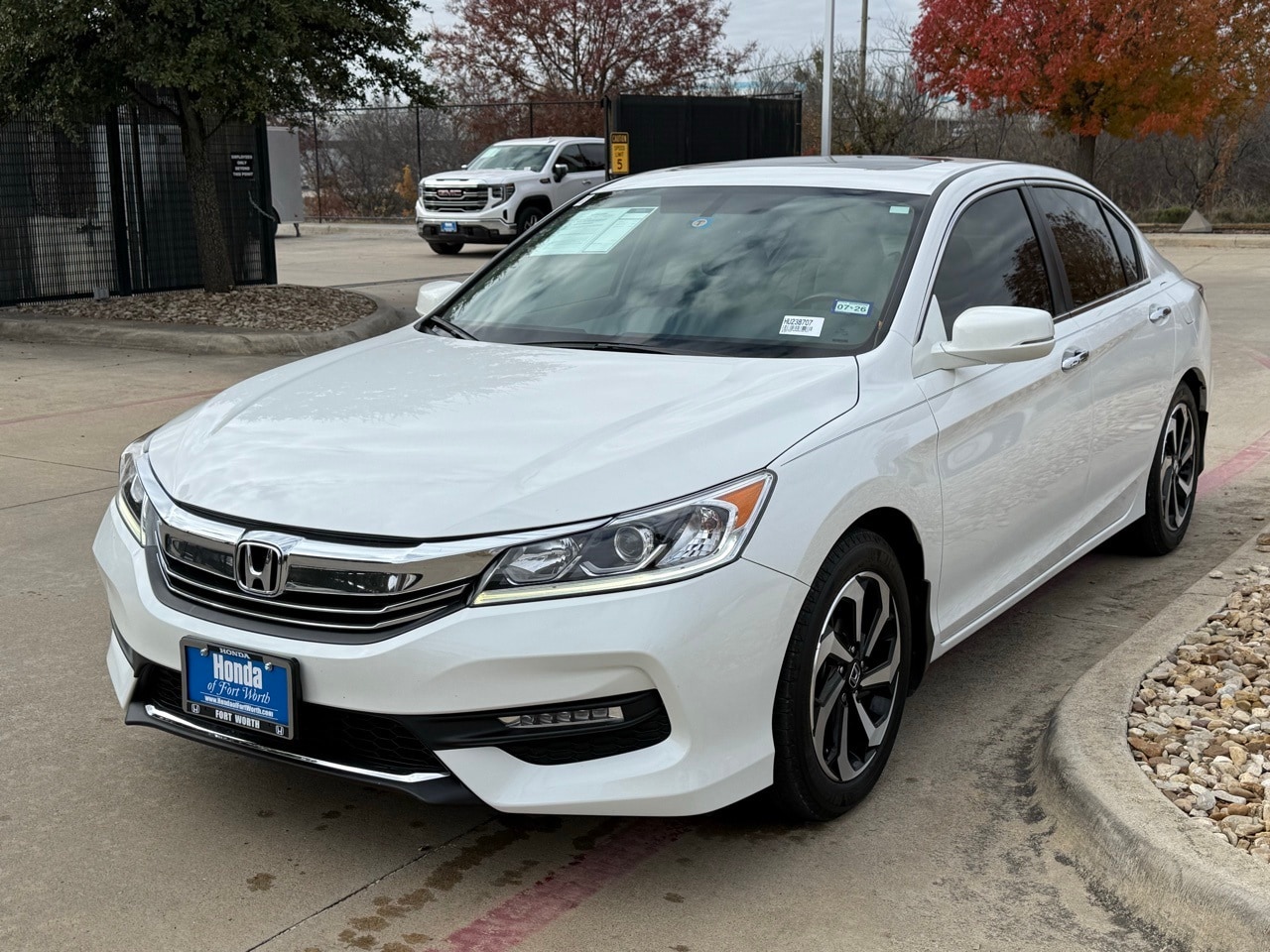 2016 Honda Accord EX-L's photo