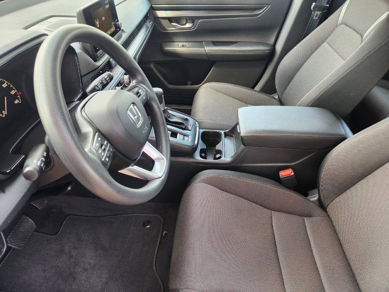 2024 Honda CR-V LX - Photo 12