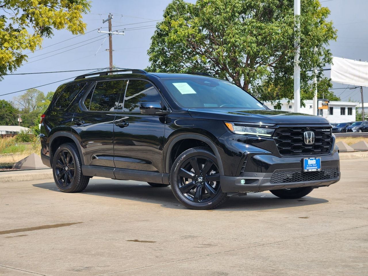Crystal Black Pearl 2025 Honda Pilot SUV / Crossover All-Wheel Drive Automatic