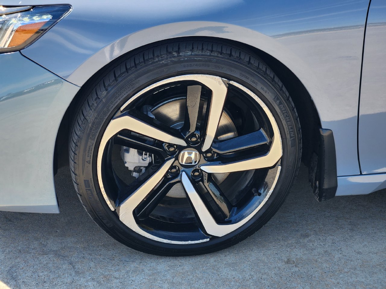 2022 Honda Accord Hybrid Sport - Photo 11