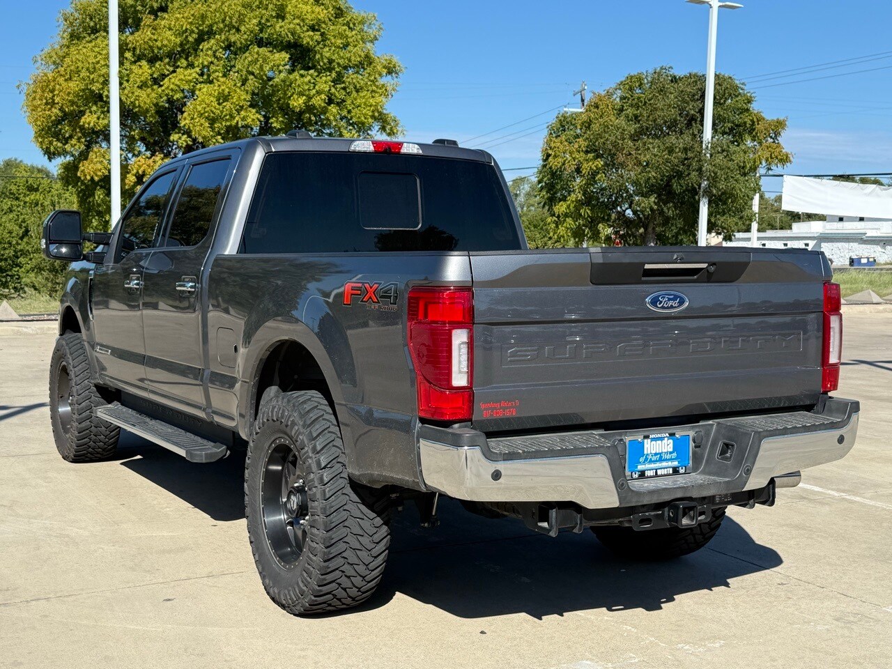 2022 Ford F-250 Lariat photo 3