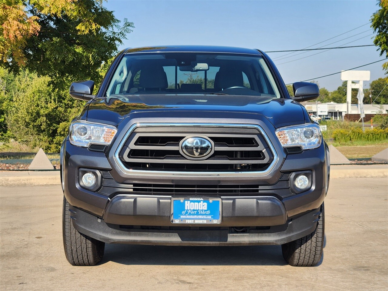 2022 Toyota Tacoma SR5 Double Cab photo 2