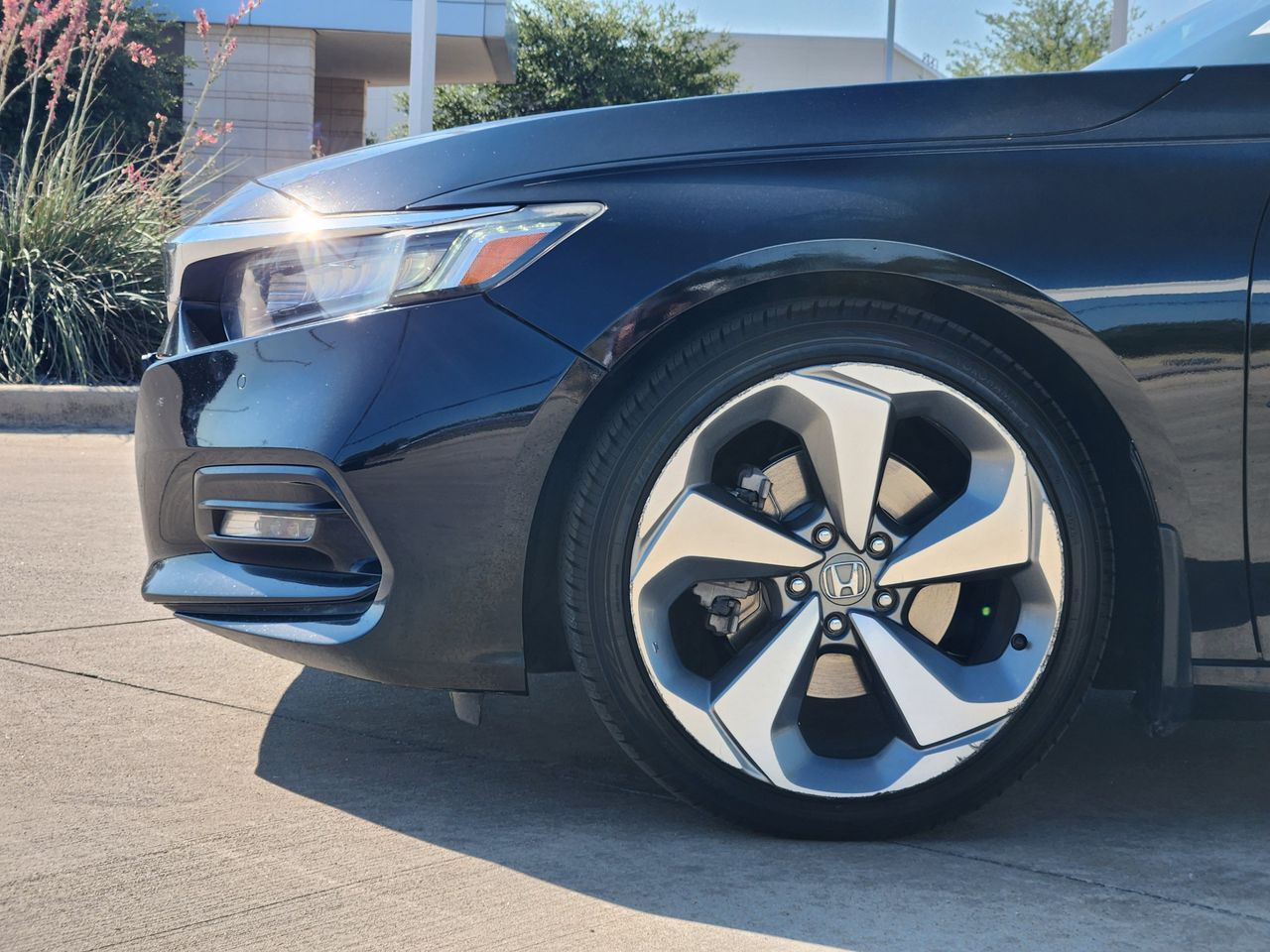 2018 Honda Accord Touring - Photo 8