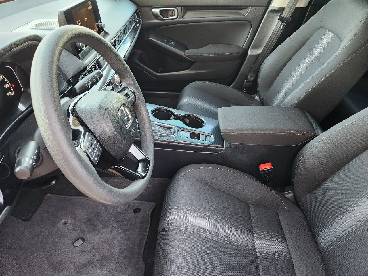 2023 Honda Civic Hatchback LX - Photo 12