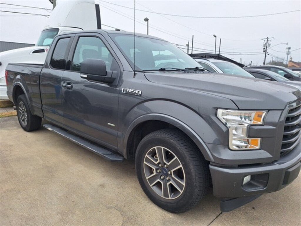 Used 2017 Ford F-150 XLT Truck
