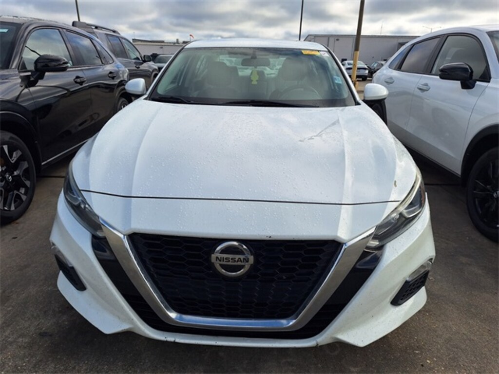 Used 2019 Nissan Altima 2.5 S Sedan