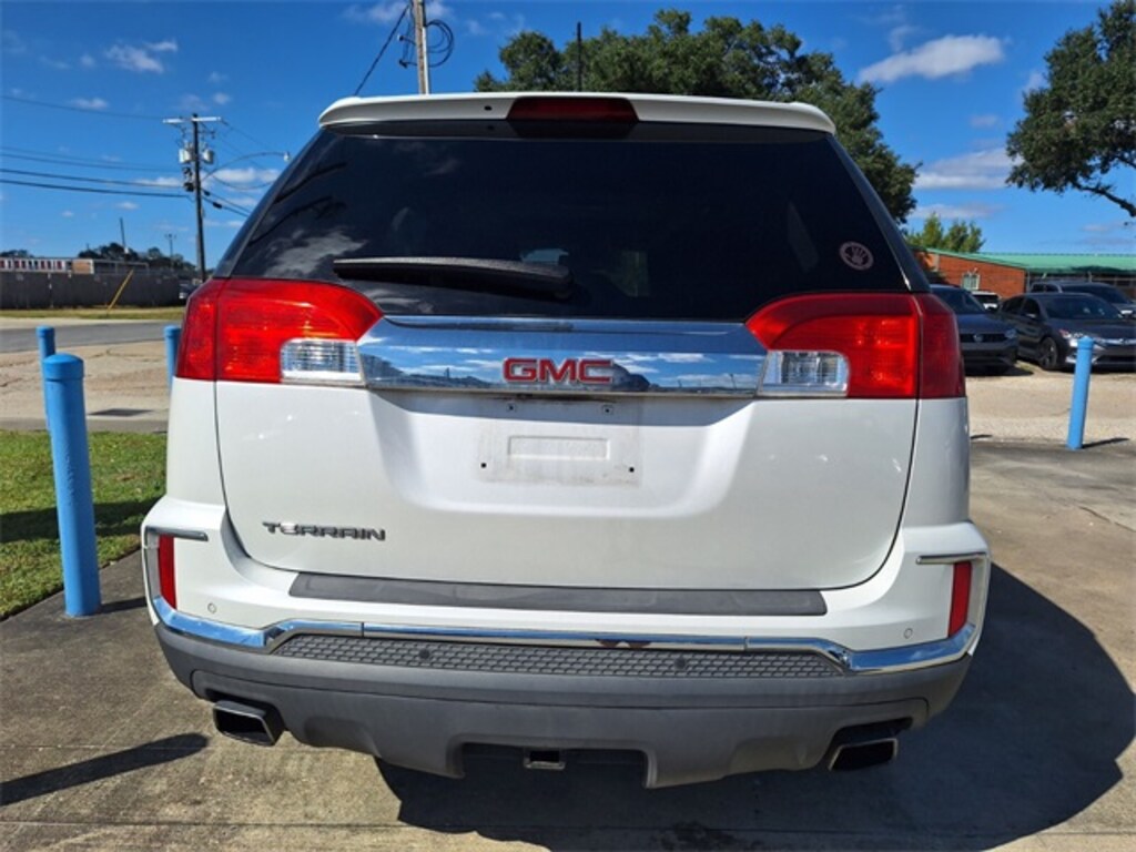 Used 2017 GMC Terrain SLT SUV