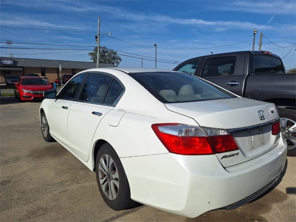 Used 2013 Honda Accord LX Sedan