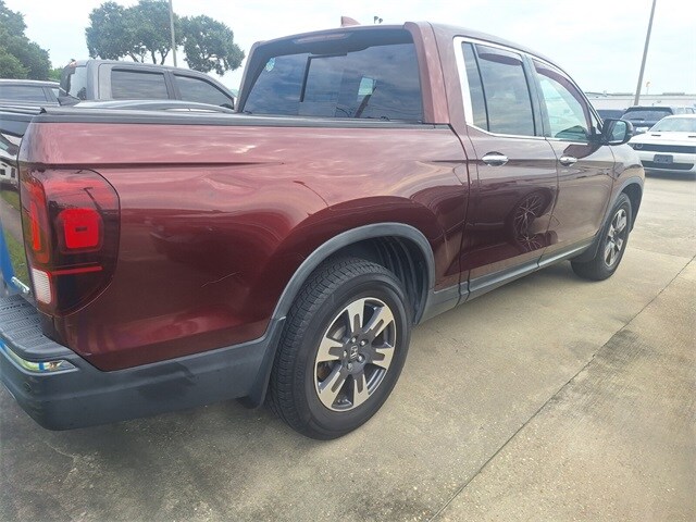 2019 Honda Ridgeline RTL-E photo 4