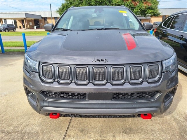 2022 Jeep Compass Trailhawk photo 2