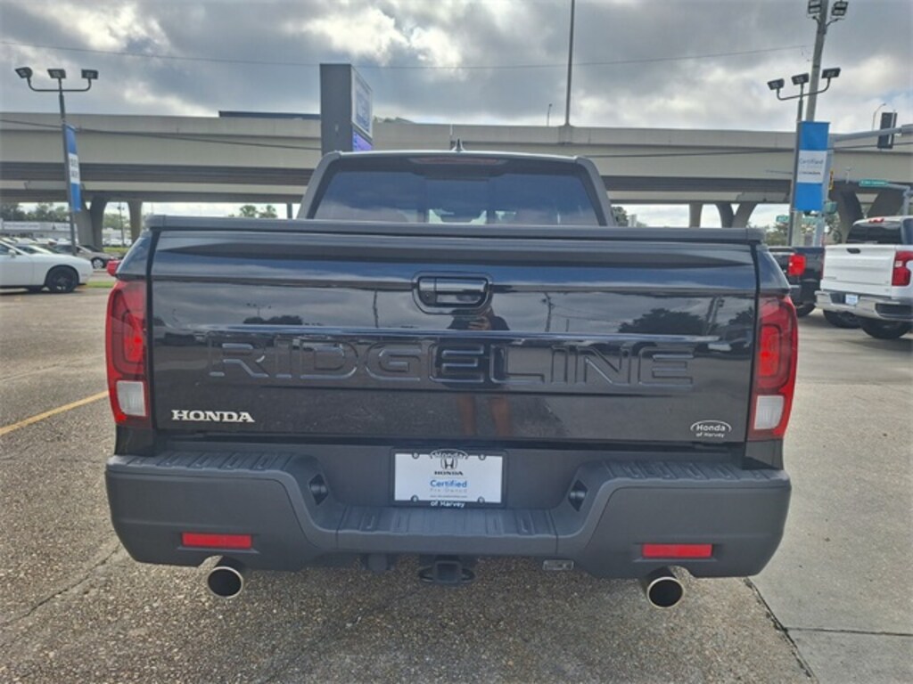 Certified 2024 Honda Ridgeline RTL Truck