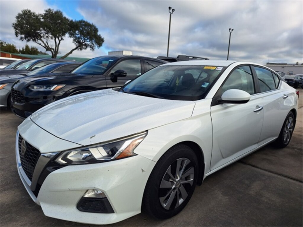 Used 2019 Nissan Altima 2.5 S Sedan