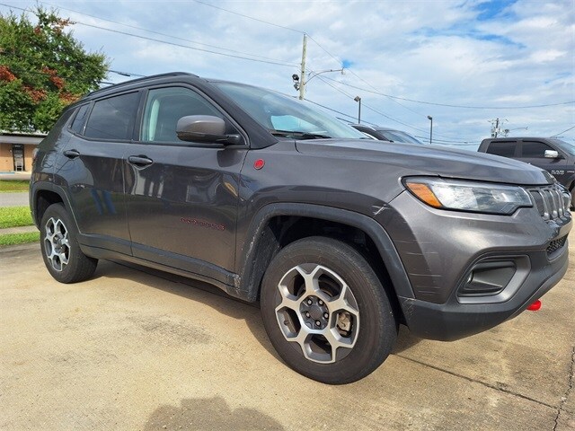 2022 Jeep Compass Trailhawk photo 3