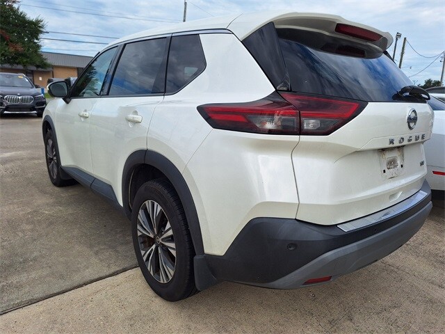 2021 Nissan Rogue SV photo 3