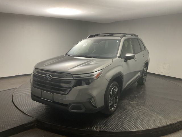 2025 Subaru Forester Limited photo 3