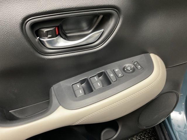 2026 Honda HR-V LX - Photo 10