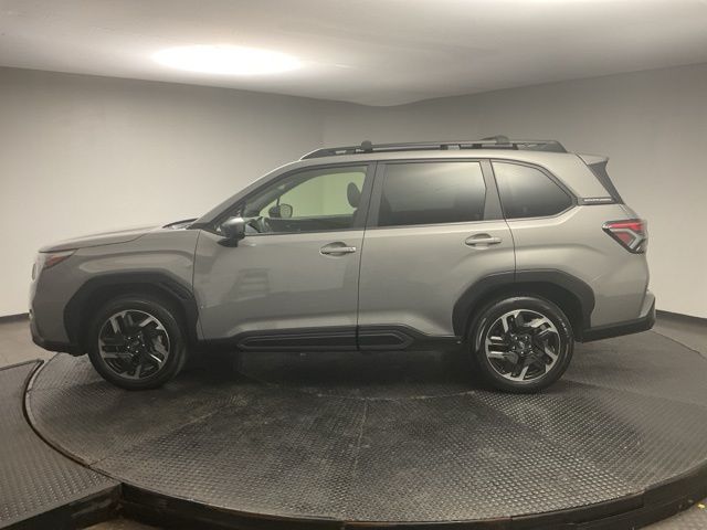 2025 Subaru Forester Limited photo 4