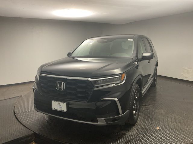 2025 Honda Pilot EX-L photo 2