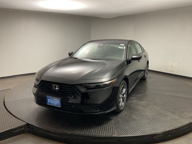 2025 Honda Accord Hybrid EX-L photo 3