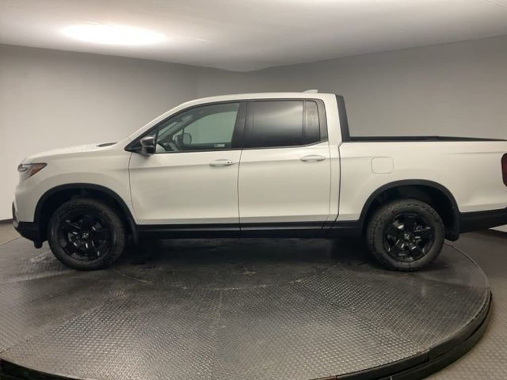 New 2026 Honda Ridgeline Black Edition Truck Crew Cab