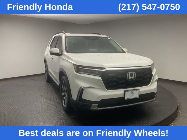 2023 Honda Pilot Touring's photo