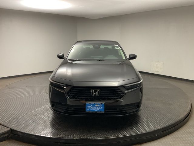 2025 Honda Accord Hybrid EX-L photo 2