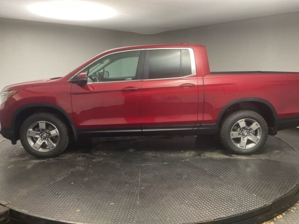 New 2026 Honda Ridgeline RTL Truck Crew Cab