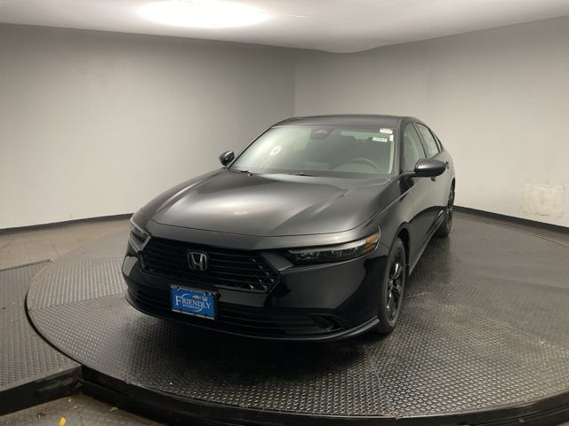 2025 Honda Accord SE photo 2