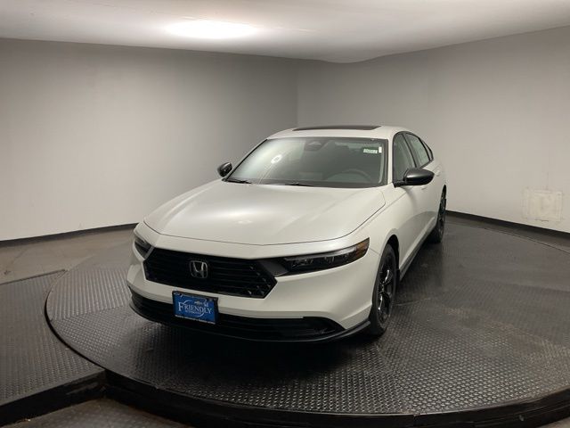 2025 Honda Accord SE photo 3