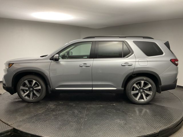 2025 Honda Pilot Elite photo 3