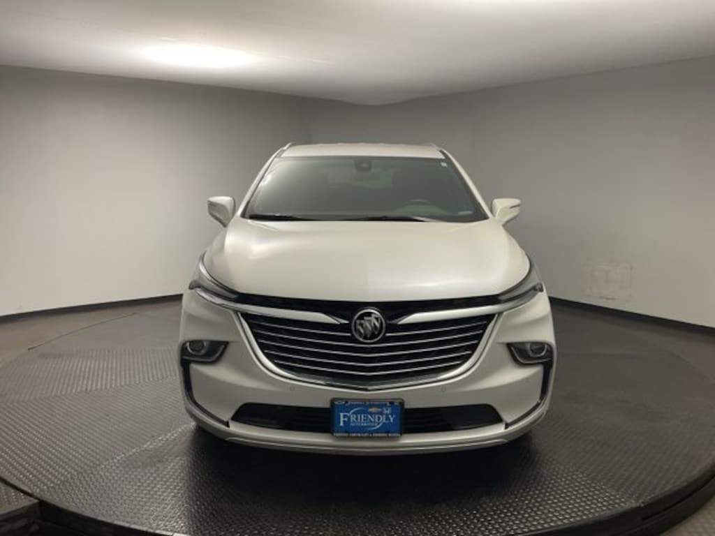 Used 2024 Buick Enclave Essence SUV