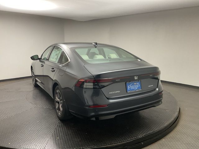 2025 Honda Accord Hybrid EX-L photo 3