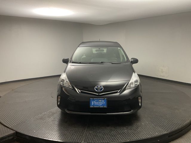 2014 Toyota Prius V Three photo 2